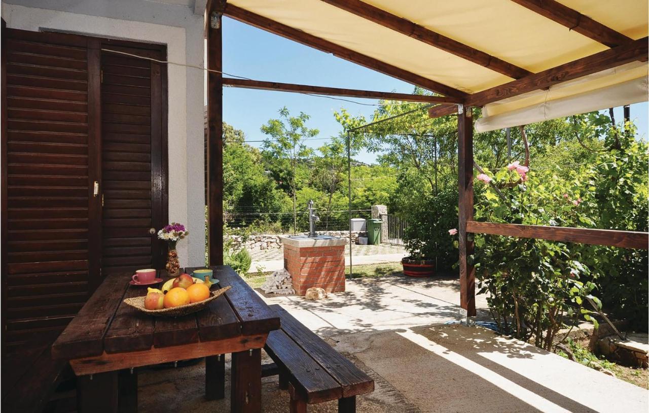 Nice Home In Jezera With Wifi エクステリア 写真