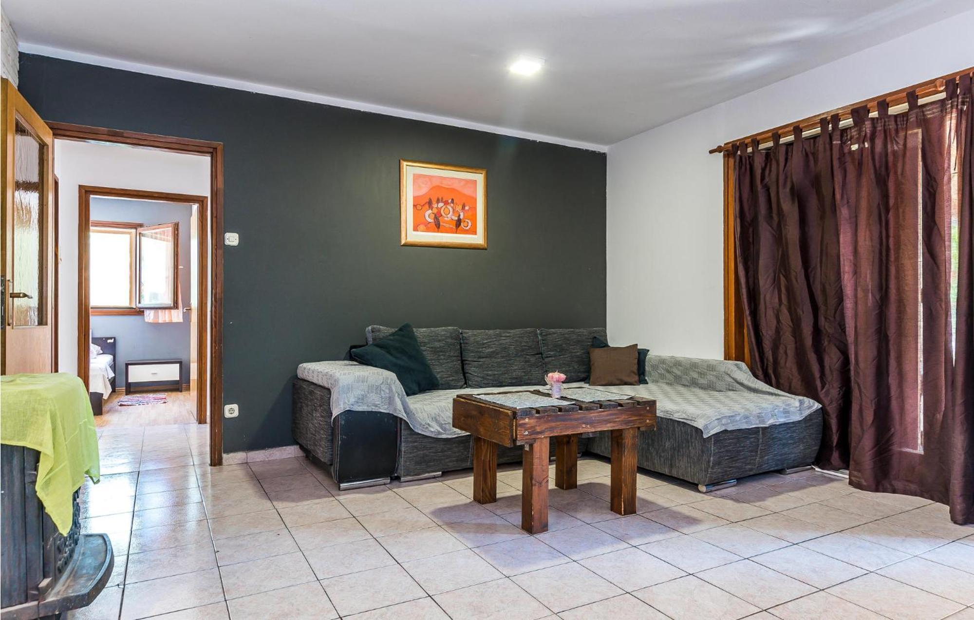 Nice Home In Jezera With Wifi エクステリア 写真